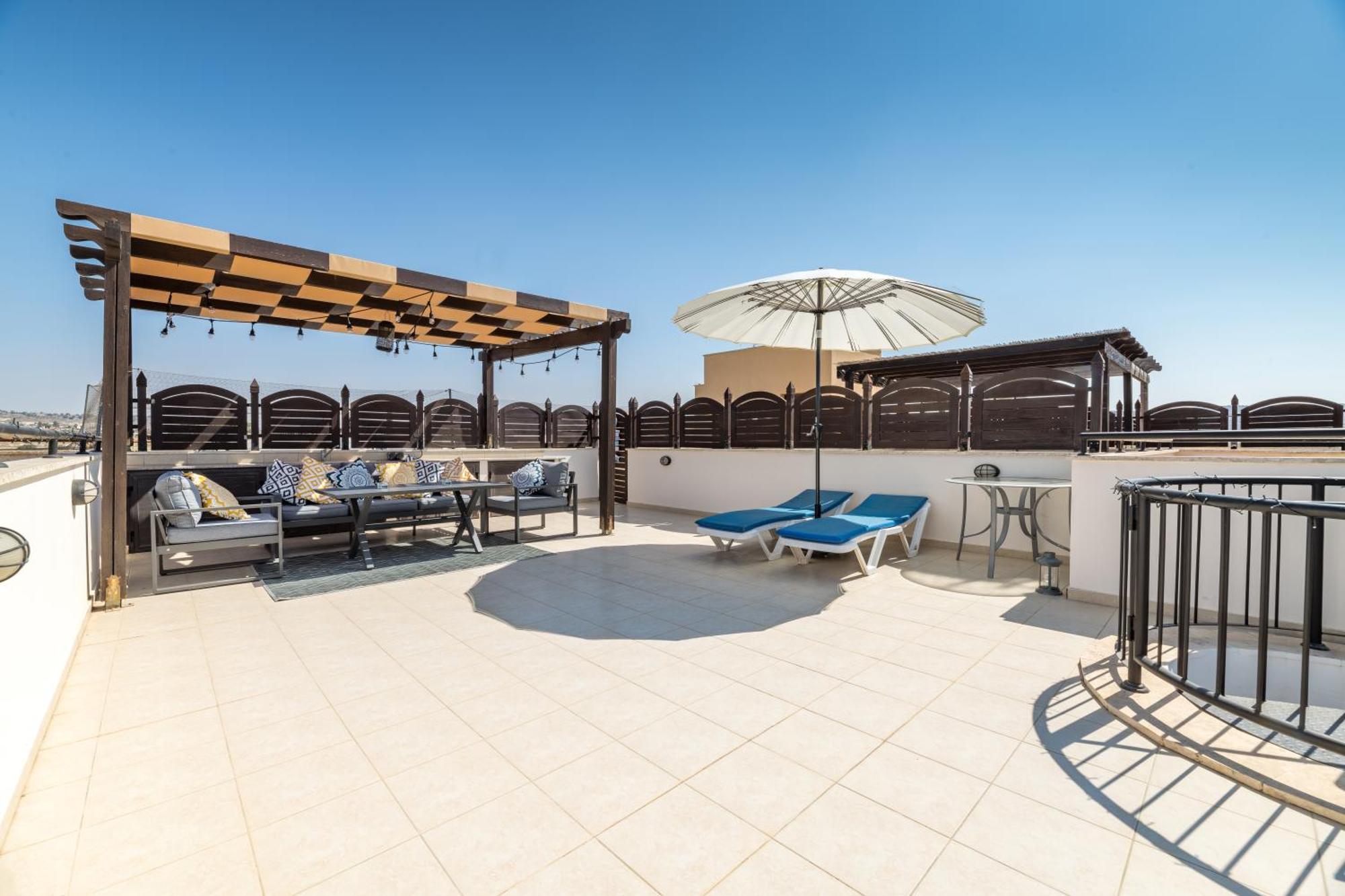 Blue Serenity Complex ลาร์นาคา ภายนอก รูปภาพ